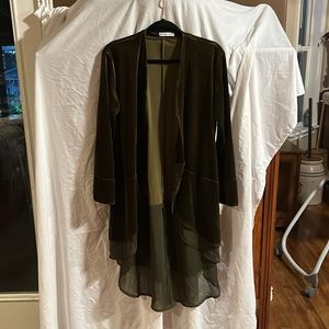 Green velvety coat like coolness